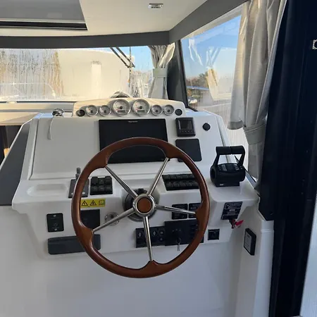 Stilvolle Bootsunterkunft Für Bis Zu 4 Personen * Kolonie Zern